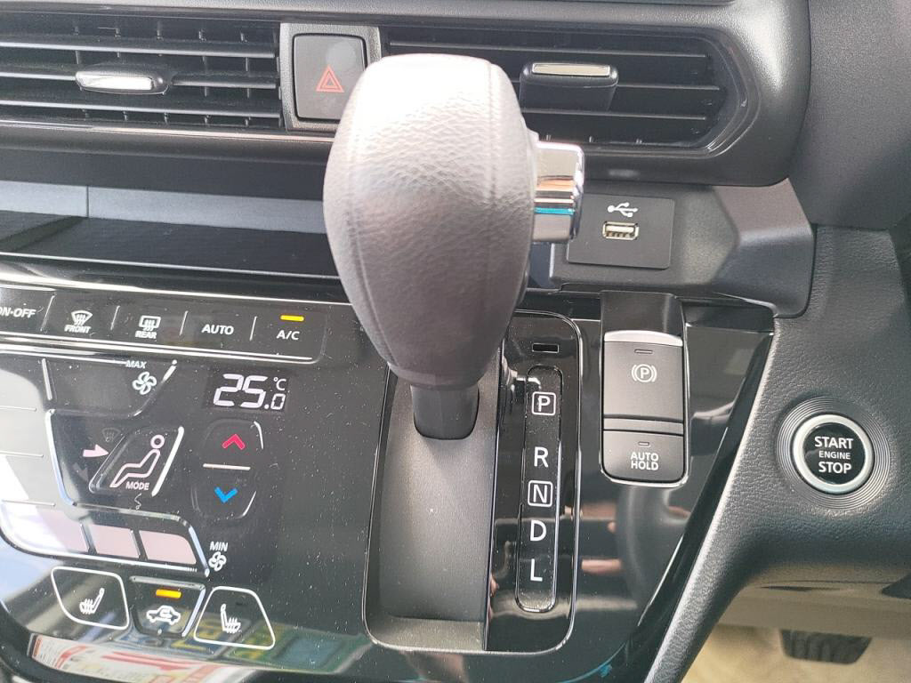 ルークスハイウェイスターハイウェイスターＸプロパイロットエディションの写真 15