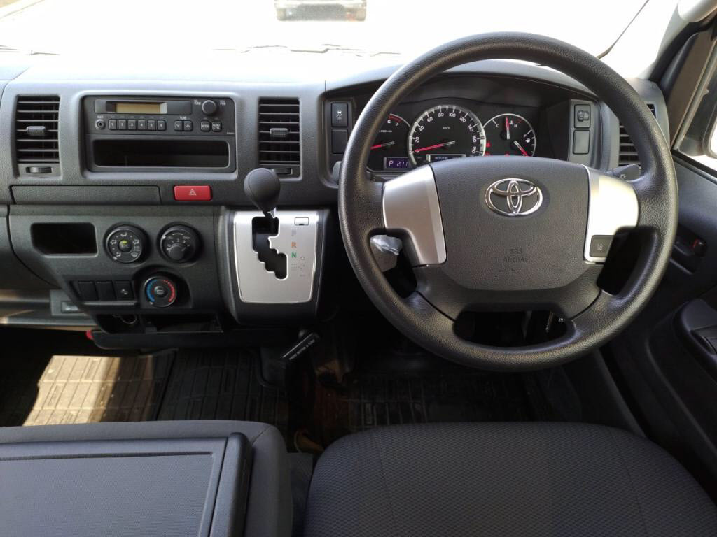 ハイエースバンロングＤＸジャストロの写真 3