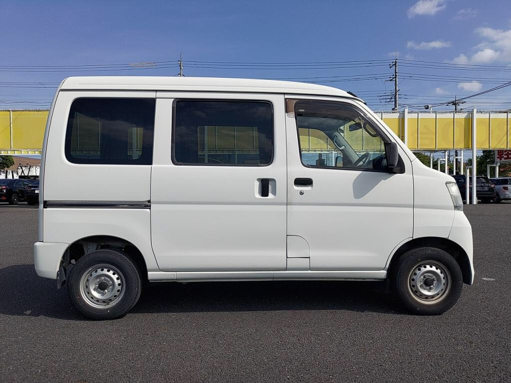 ハイゼットカーゴデラックスの写真 11