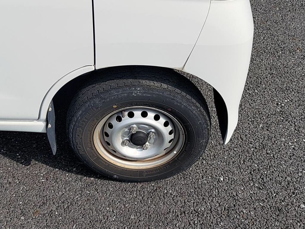 ハイゼットカーゴデラックスの写真 30