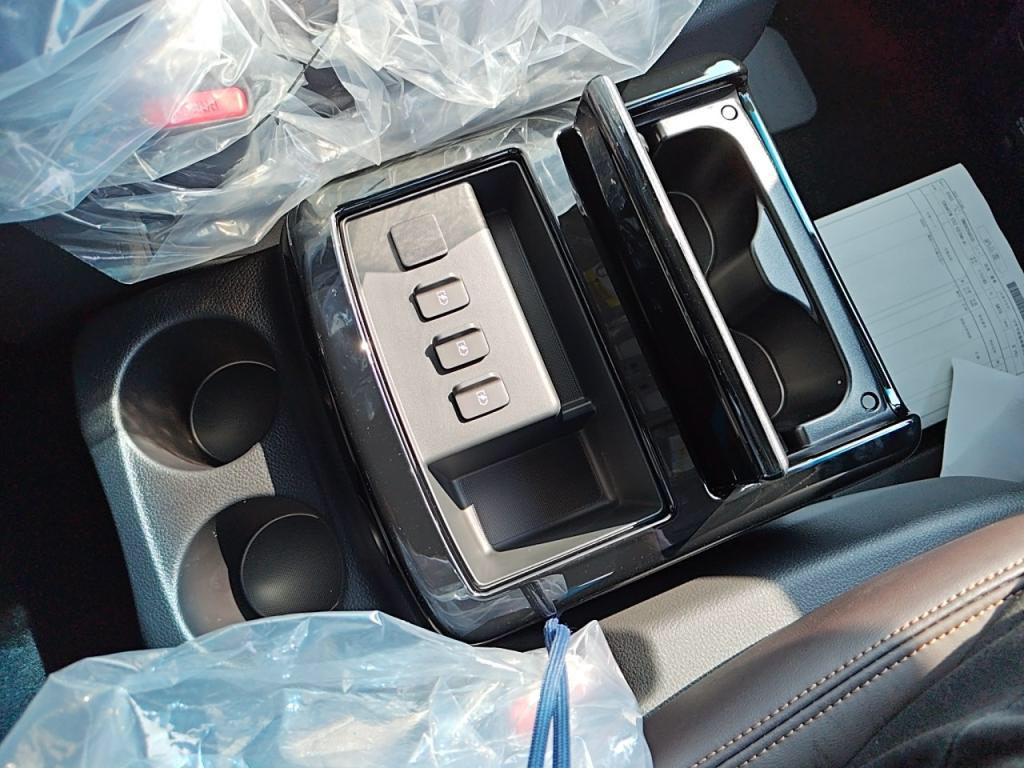 エルグランドハイウェイスターＳの写真 20