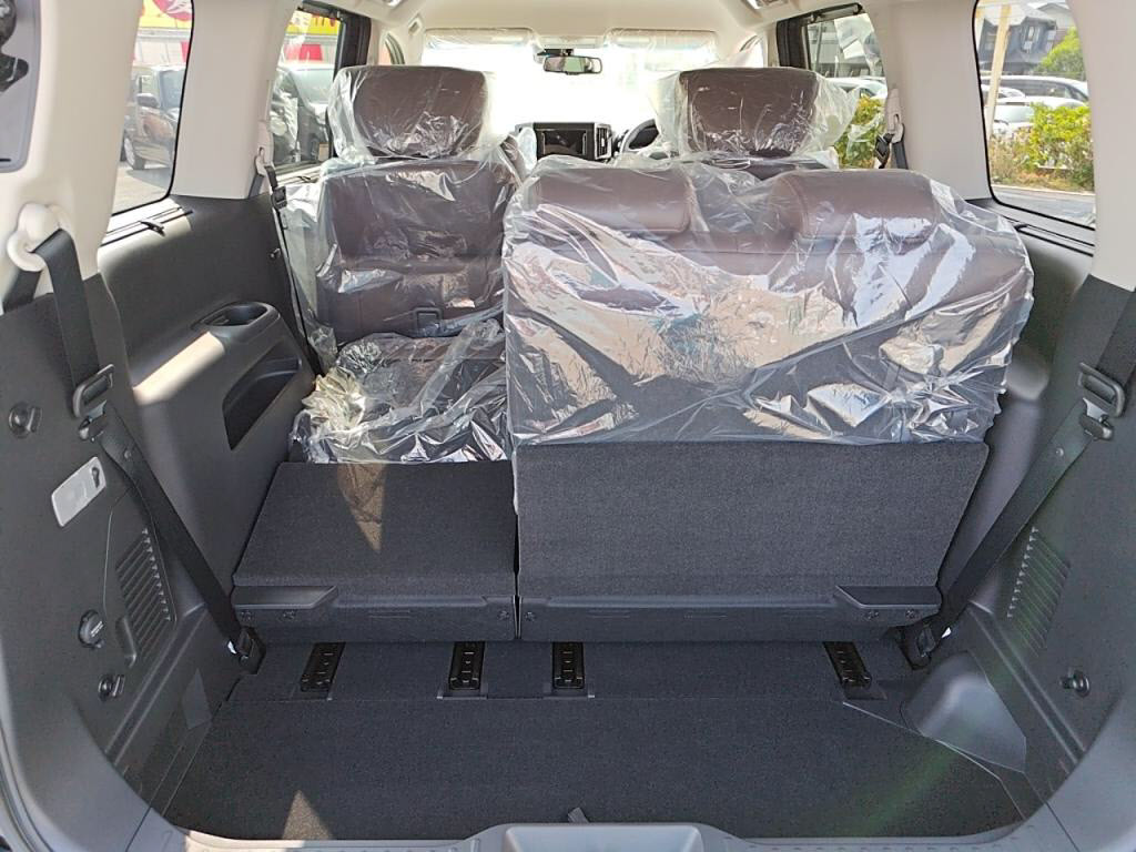 エルグランドハイウェイスターＳの写真 26