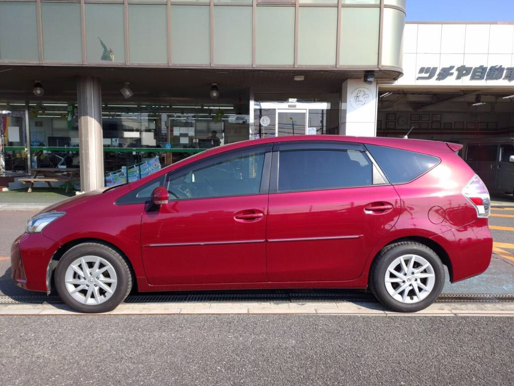 プリウスαＧの写真 10