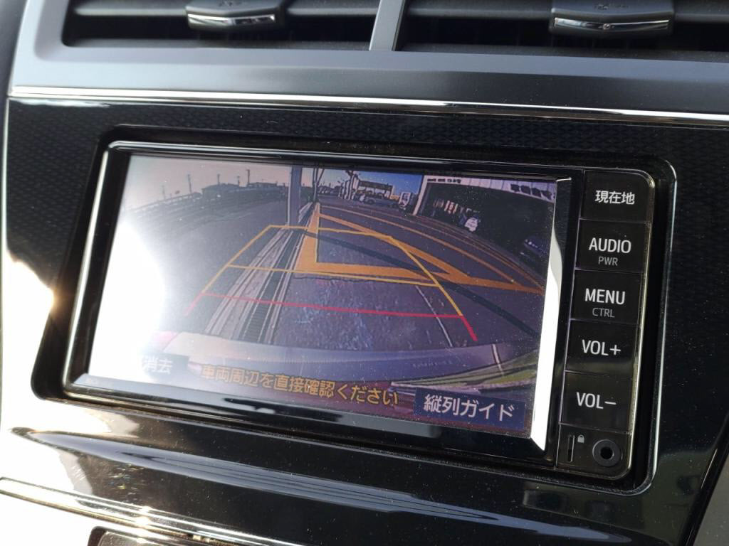 プリウスαＧの写真 14