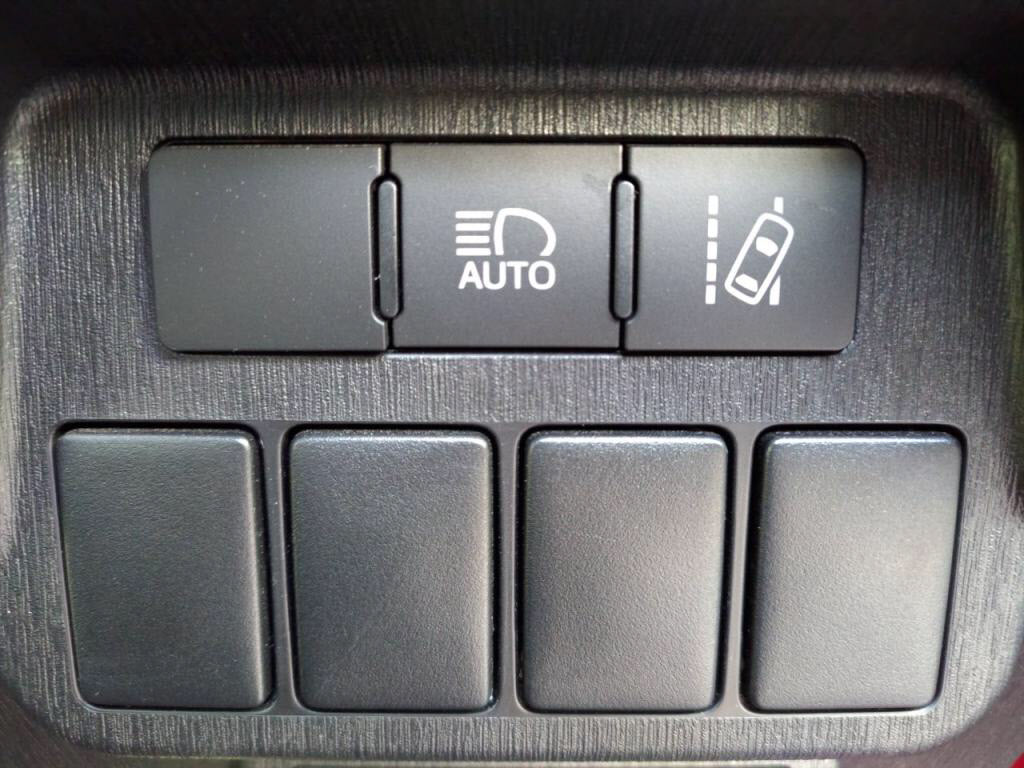 プリウスαＧの写真 19