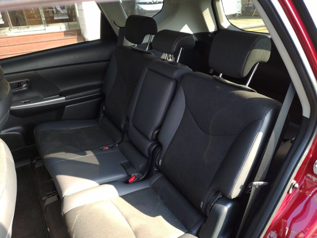 プリウスαＧの写真 21