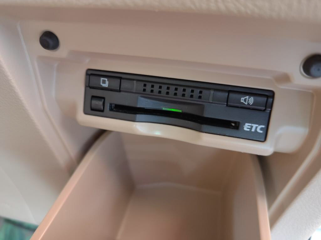 アルファード２４０Ｘの写真 24