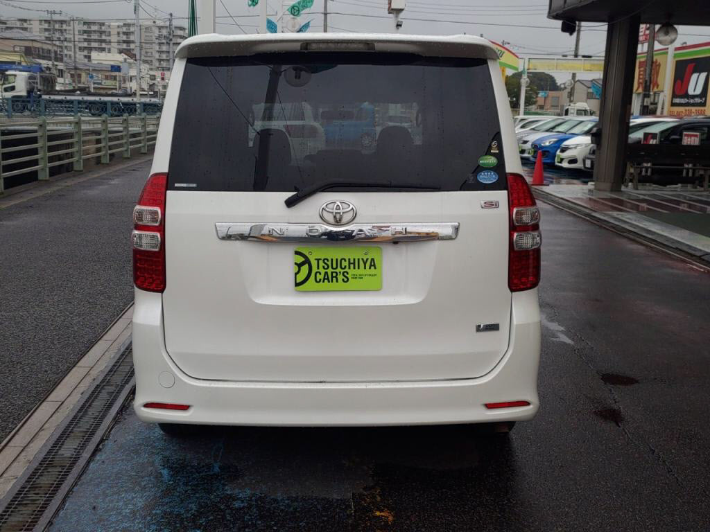 ノアＳｉの写真 11