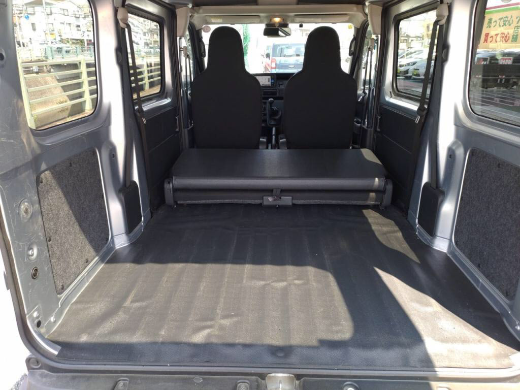 ハイゼットカーゴデラックスの写真 25