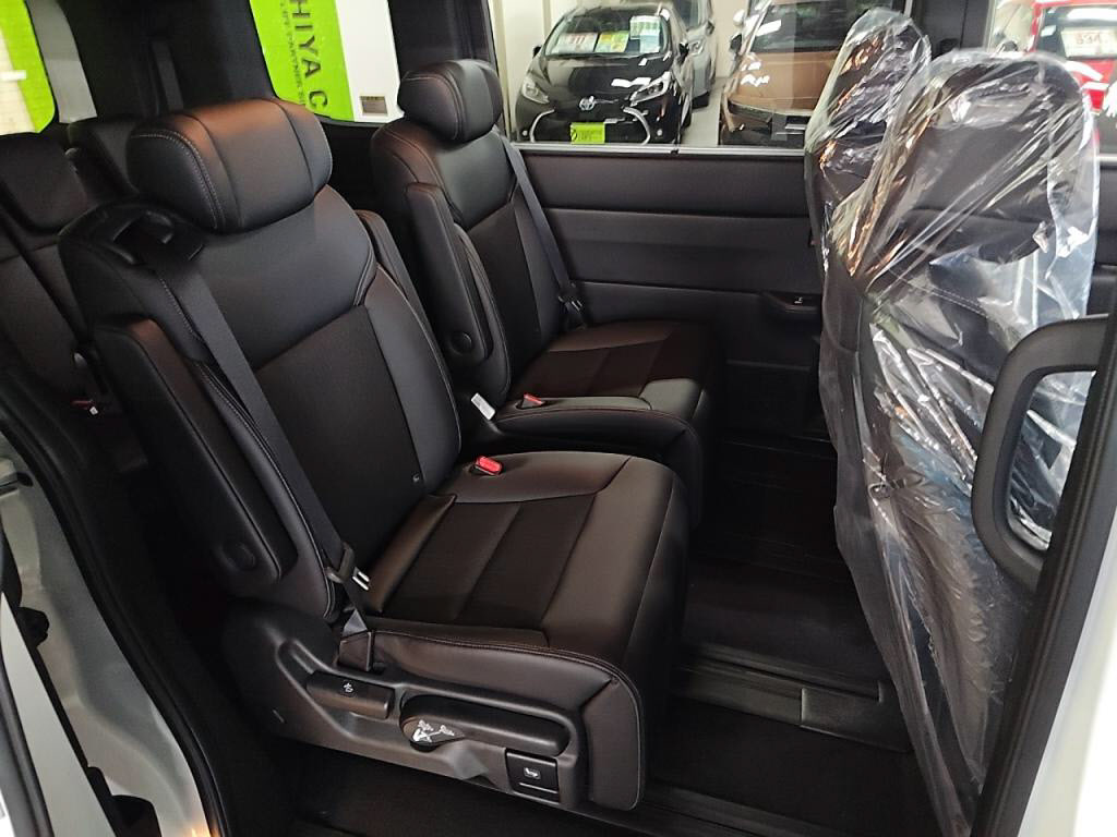 ステップワゴンスパーダＨＶｅＨＥＶスパーダの写真 22