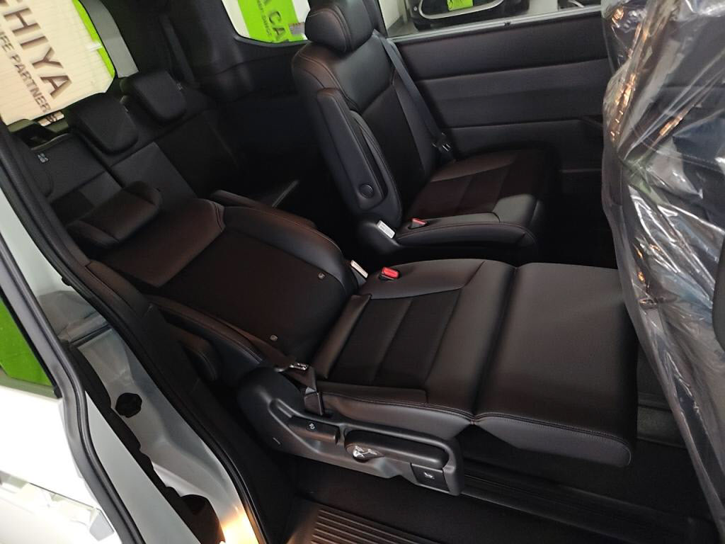 ステップワゴンスパーダＨＶｅＨＥＶスパーダの写真 23