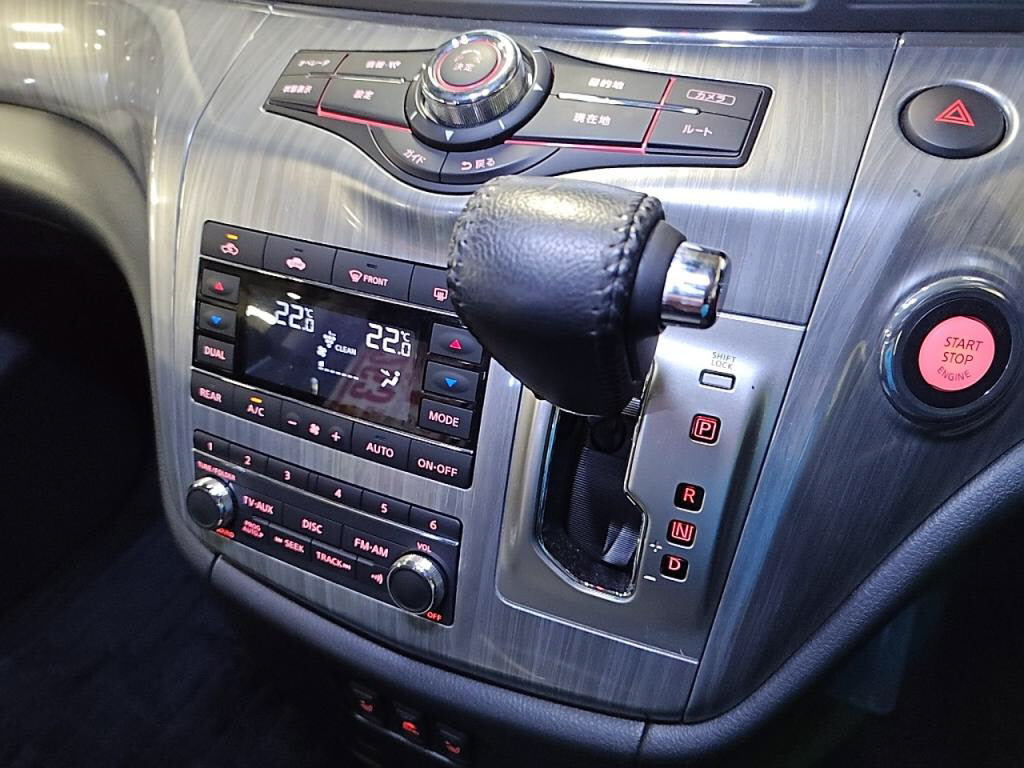 エルグランドライダーブラックラインの写真 19