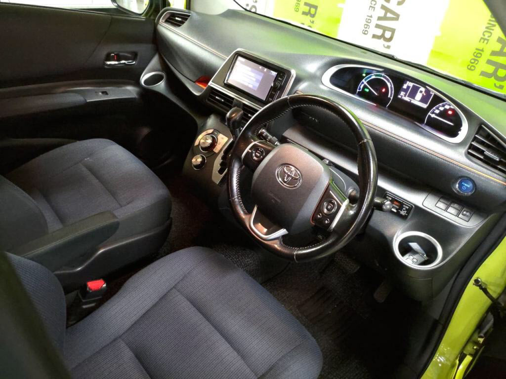 シエンタハイブリッドハイブリッドＧの写真 3