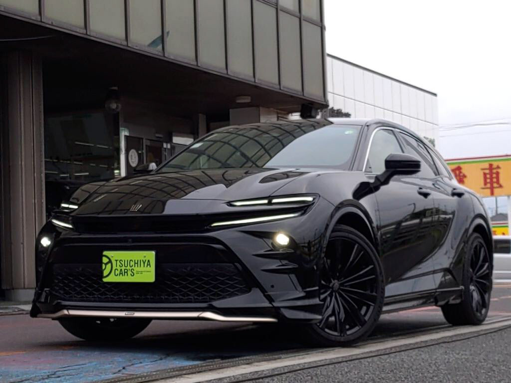 トヨタ　クラウンスポーツハイブリッド　Ｚ