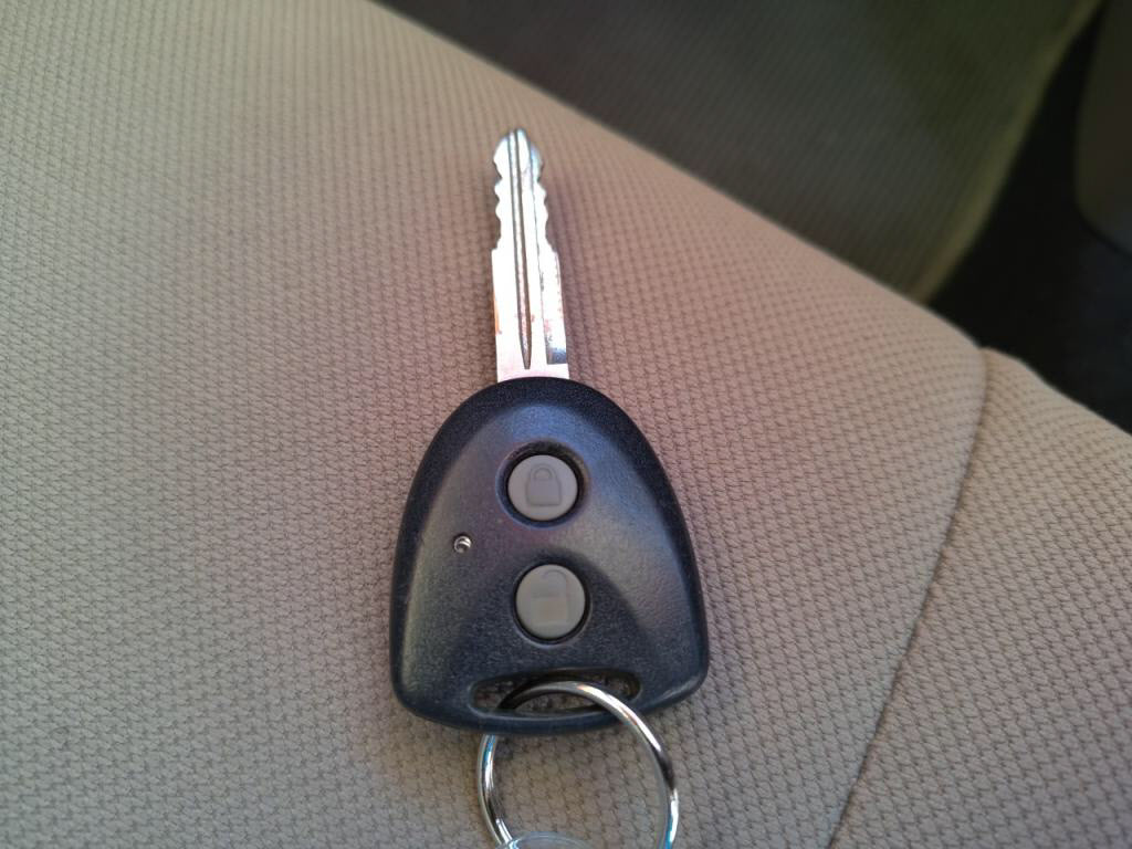 ミライースＧの写真 17