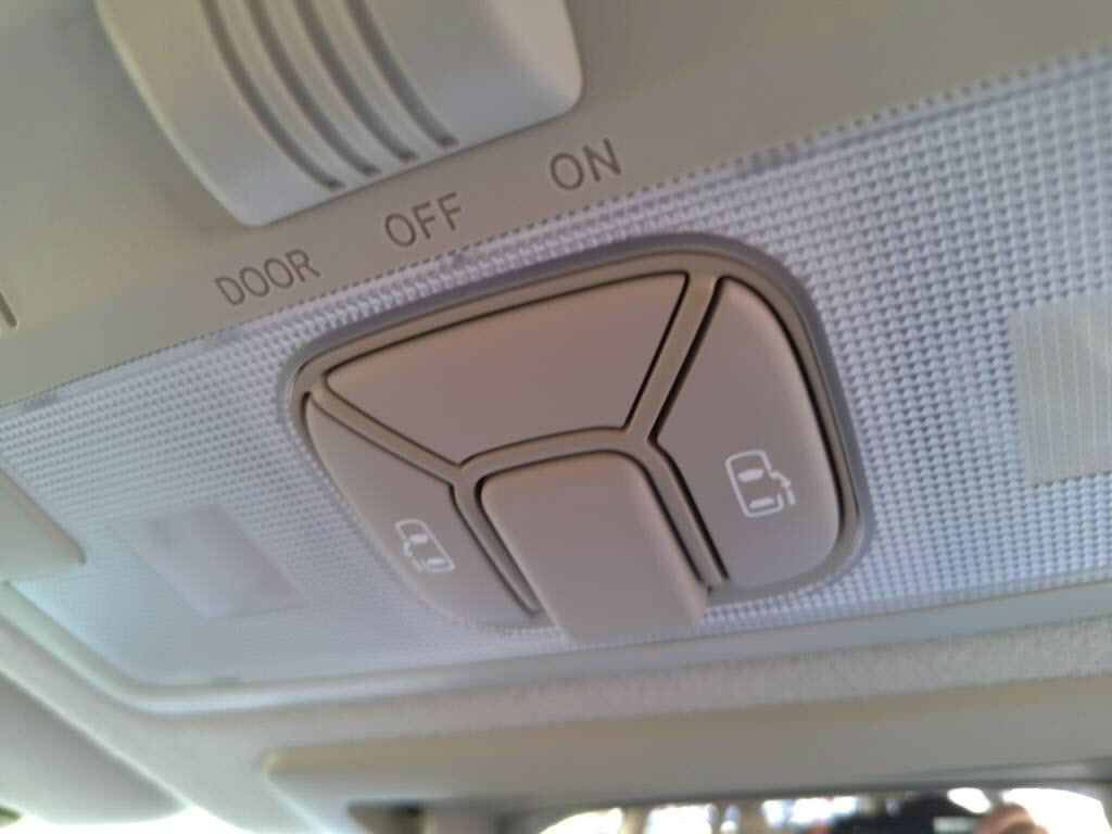 エスティマアエラスの写真 16