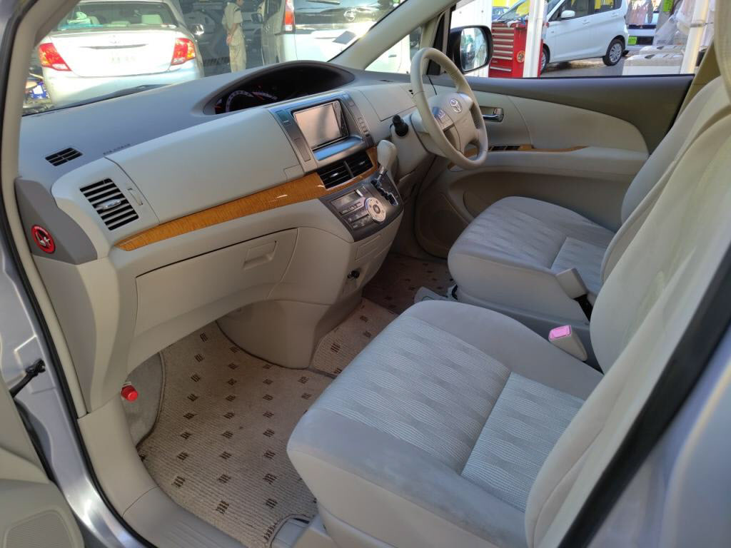 エスティマアエラスの写真 22