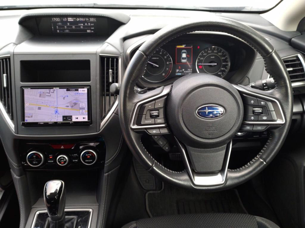 インプレッサスポーツ2.0i-Lアイサイトの写真 3