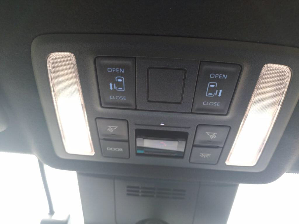 ヴォクシーハイブリッドハイブリッドＳ－Ｇの写真 26