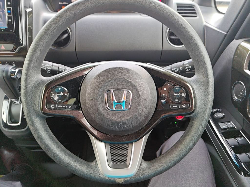 N_BOXカスタムG・Lホンダセンシングの写真 18