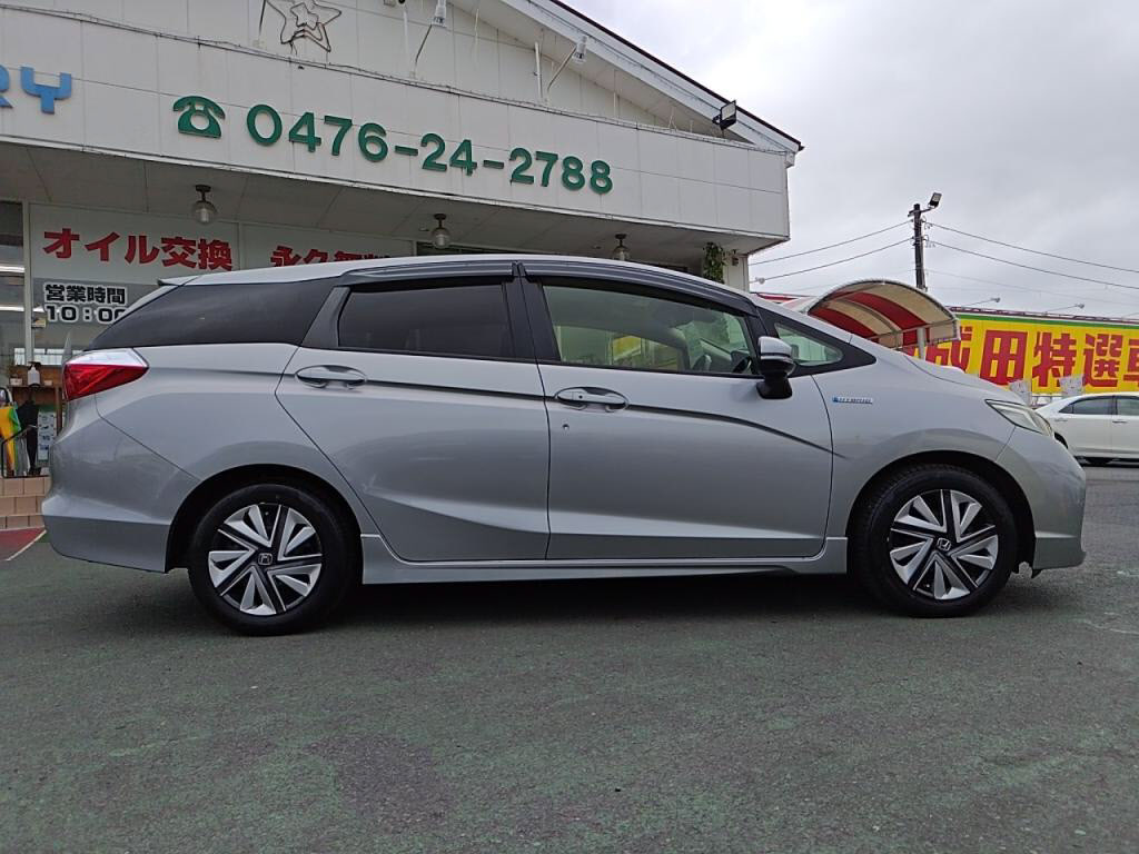 シャトルハイブリッドハイブリッドXの写真 11