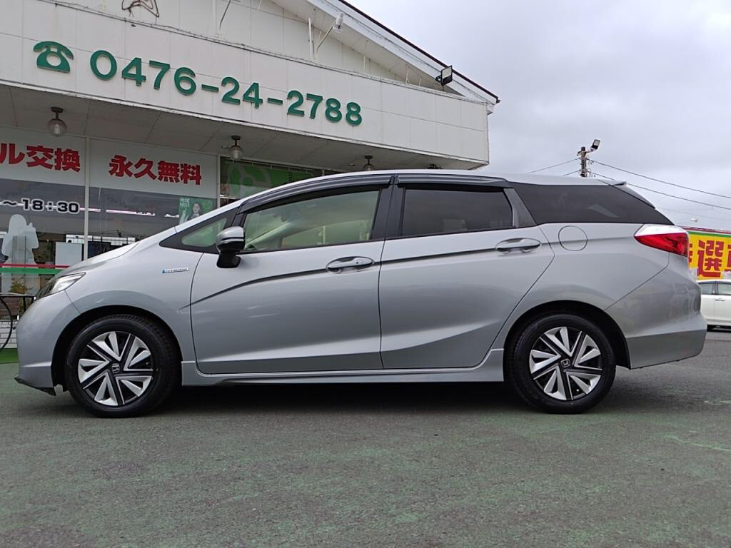 シャトルハイブリッドハイブリッドXの写真 12