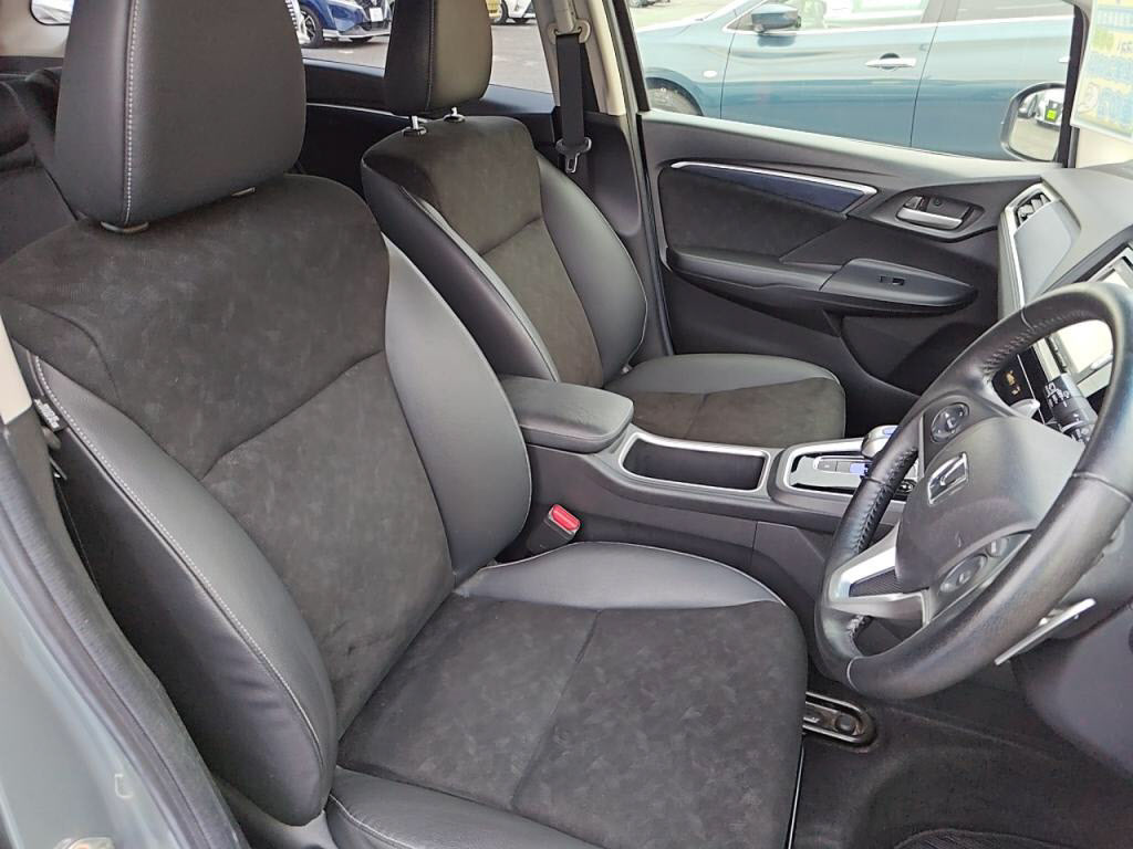 シャトルハイブリッドハイブリッドXの写真 21