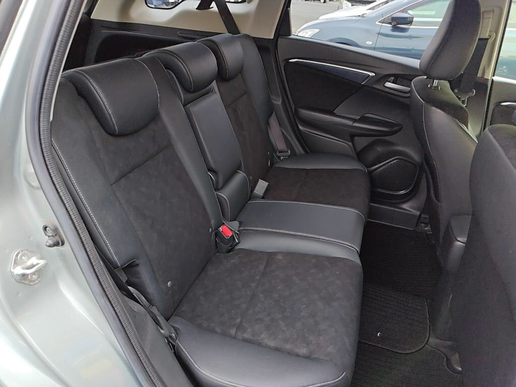 シャトルハイブリッドハイブリッドXの写真 22