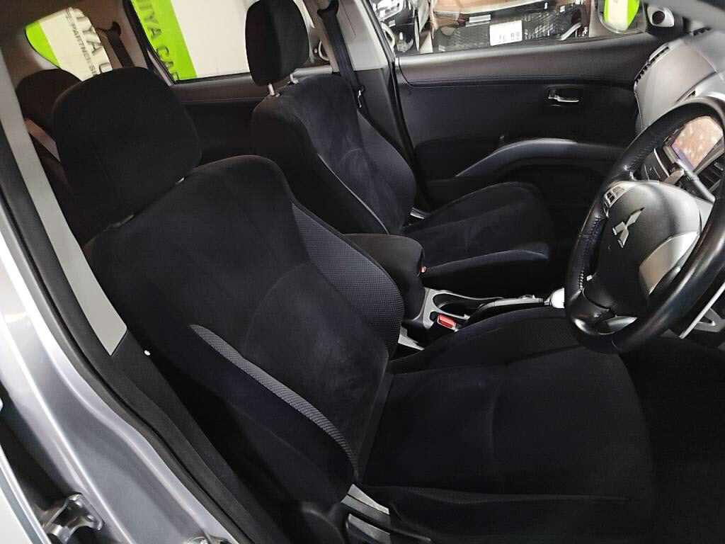 アウトランダー24Gの写真 22