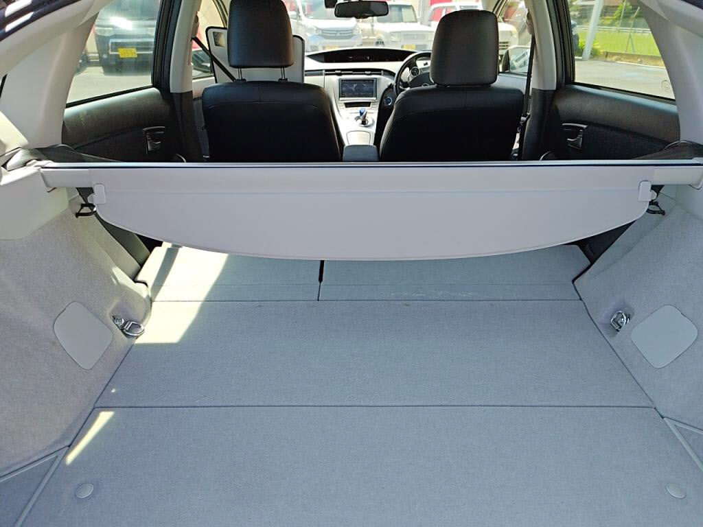 プリウスPHEVGの写真 24