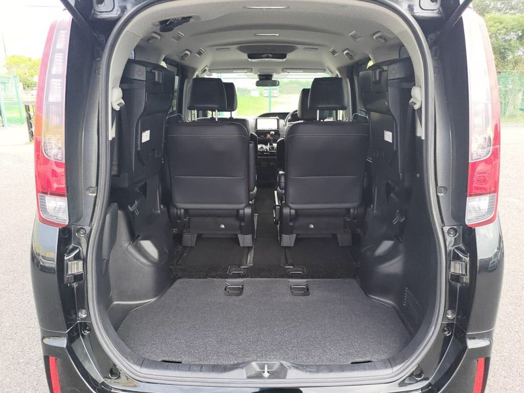 エスクァイアGiの写真 27