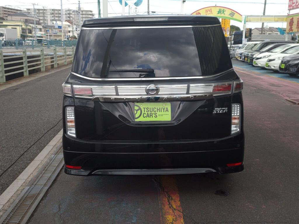 エルグランドハイウェイスターSの写真 11