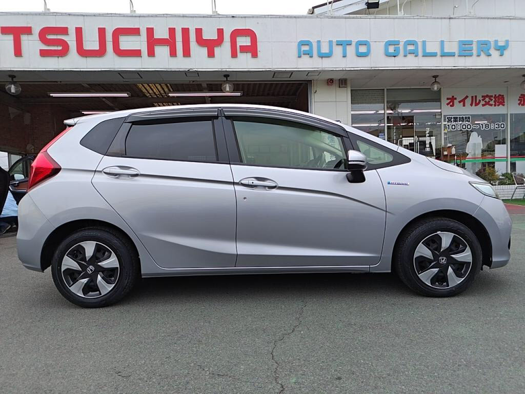 フィットハイブリッドハイブリッド・Ｆの写真 11