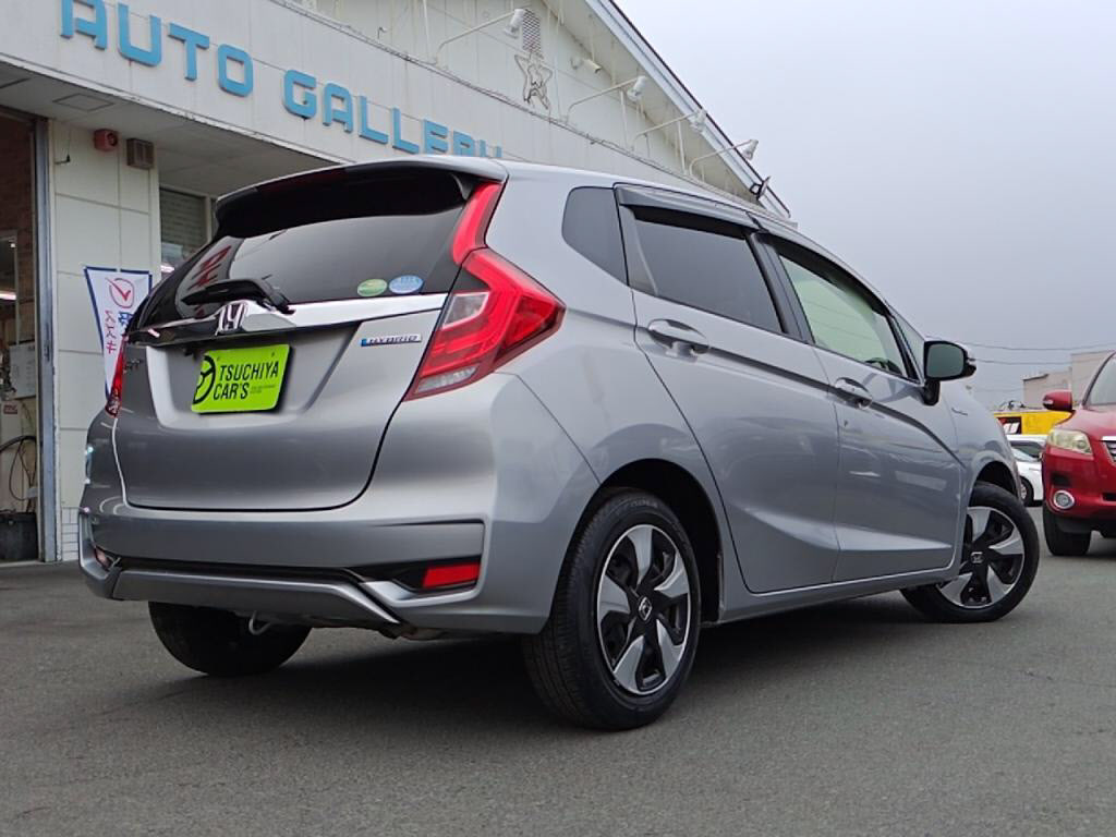 フィットハイブリッドハイブリッド・Ｆの写真 2