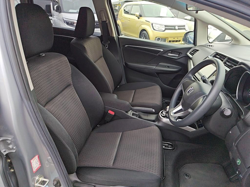 フィットハイブリッドハイブリッド・Ｆの写真 21