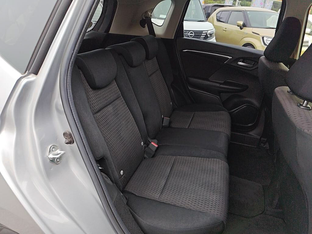 フィットハイブリッドハイブリッド・Ｆの写真 22