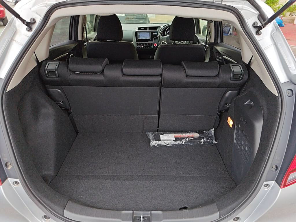 フィットハイブリッドハイブリッド・Ｆの写真 25