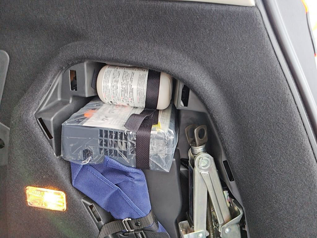 フィットハイブリッドハイブリッド・Ｆの写真 30