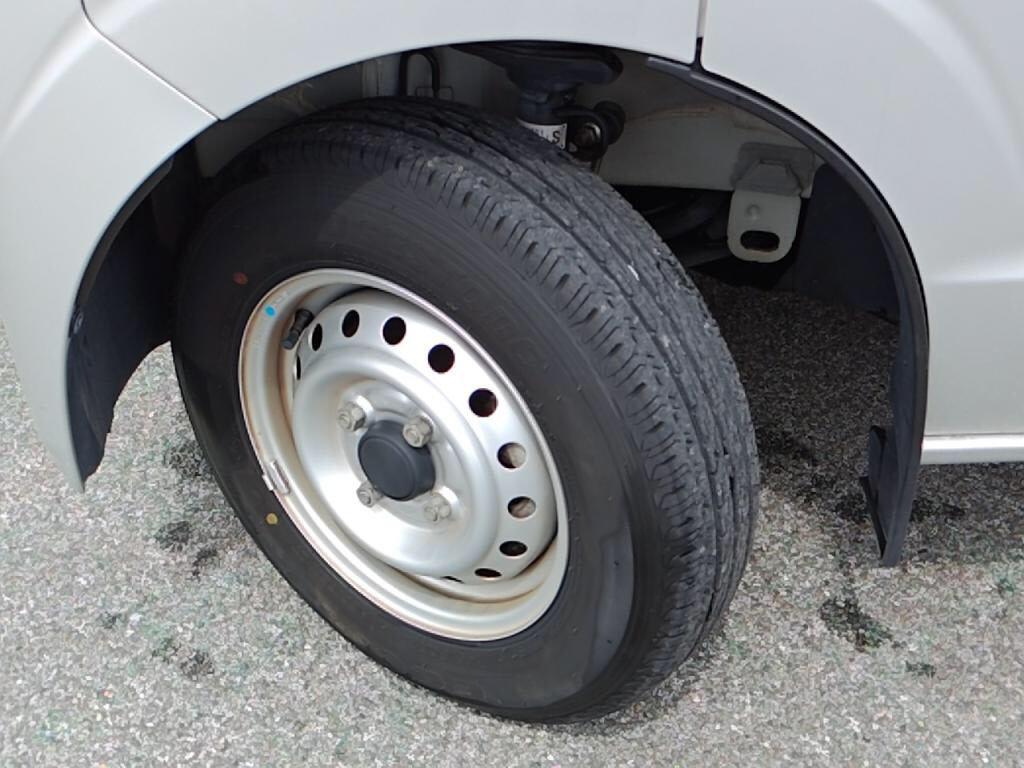 ミニキャブバンＧの写真 12