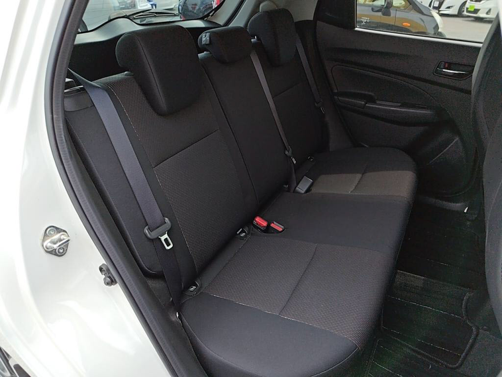 スイフトスポーツスポーツの写真 23