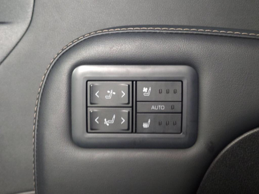 アルファードＺの写真 22