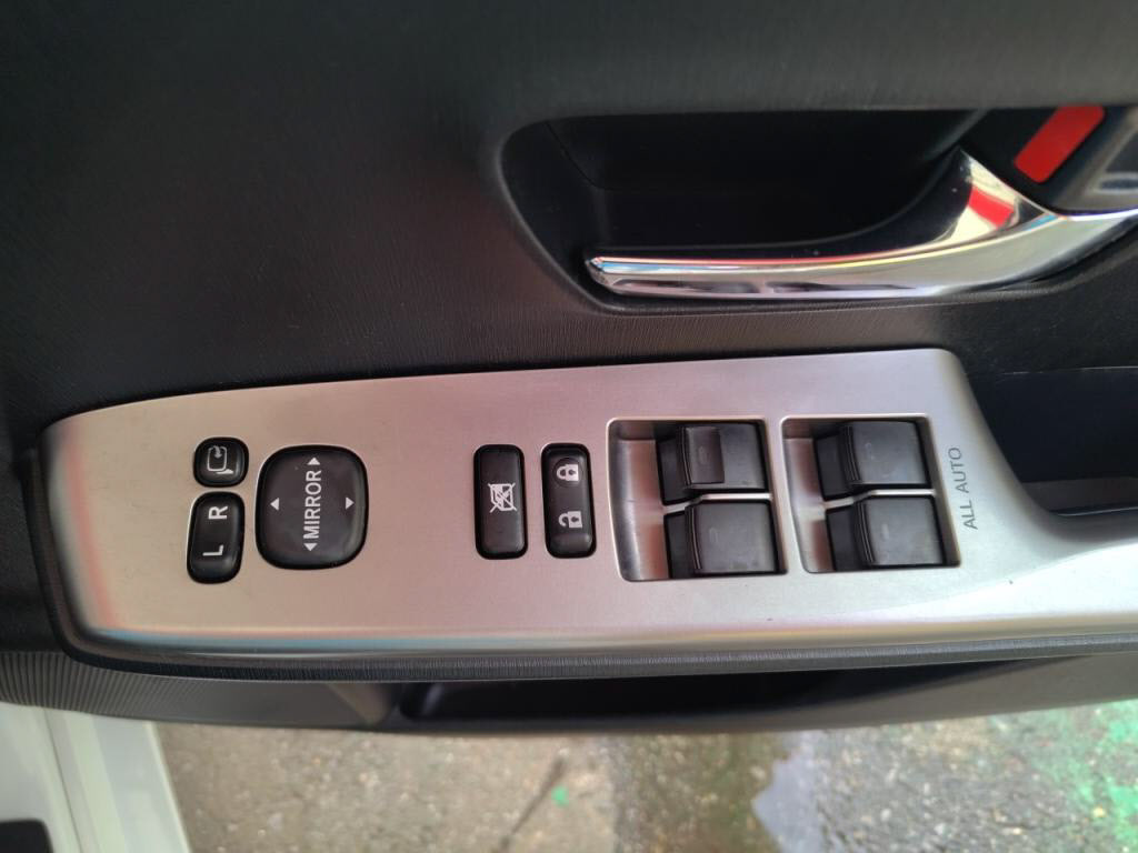 プリウスαＳ＿Ｌセレクションの写真 18