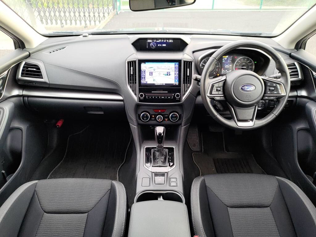 インプレッサスポーツ２．０ｉ－Ｌアイサイトの写真 3