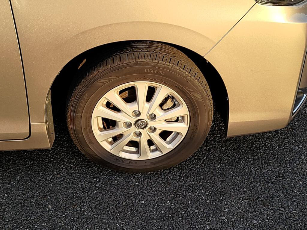 ヴォクシーハイブリッドハイブリッドVの写真 30