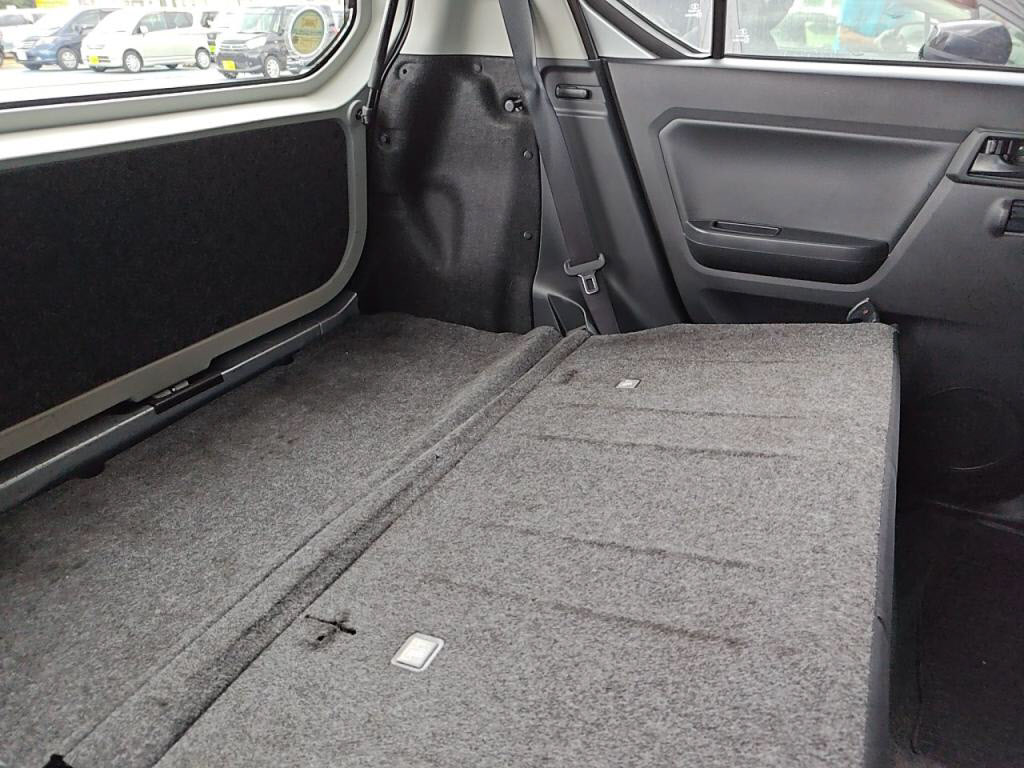 ミライースＬの写真 23