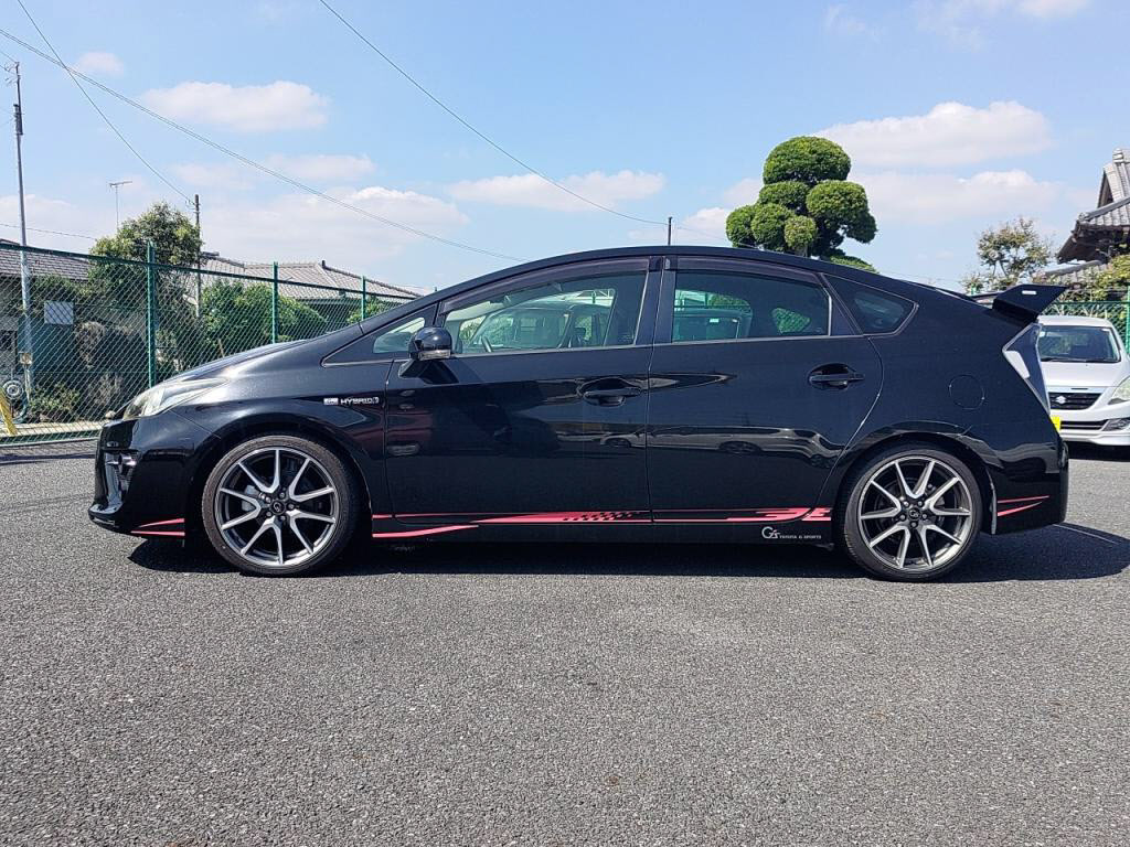 プリウスＳツーリングセレクションＧｓの写真 12