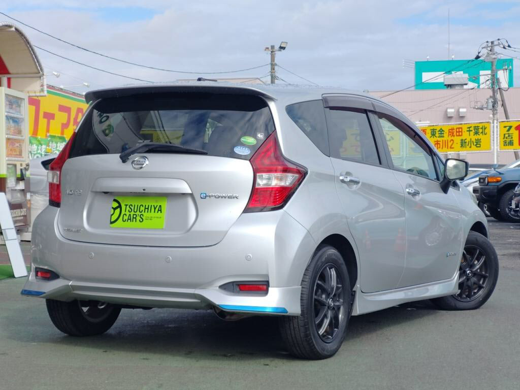 ノートｅパワーｅパワーメダリストの写真 2