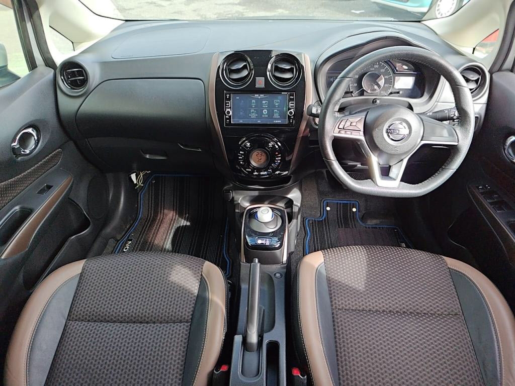 ノートｅパワーｅパワーメダリストの写真 3