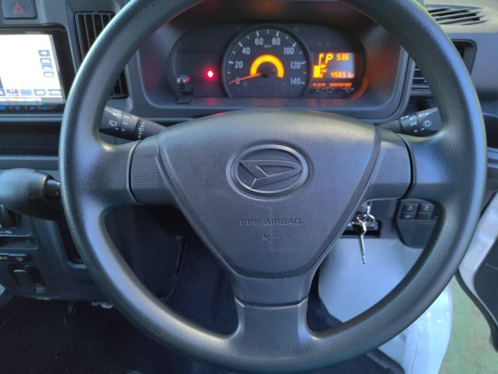 ハイゼットカーゴデラックスＳＡ３の写真 14