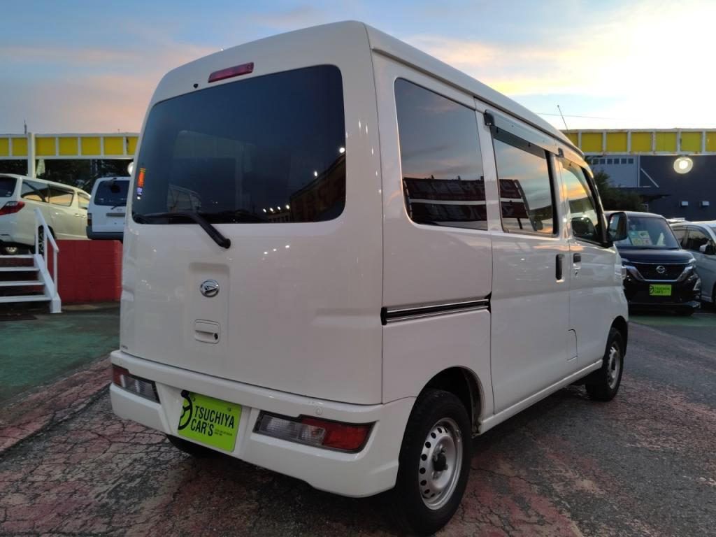 ハイゼットカーゴデラックスＳＡ３の写真 2